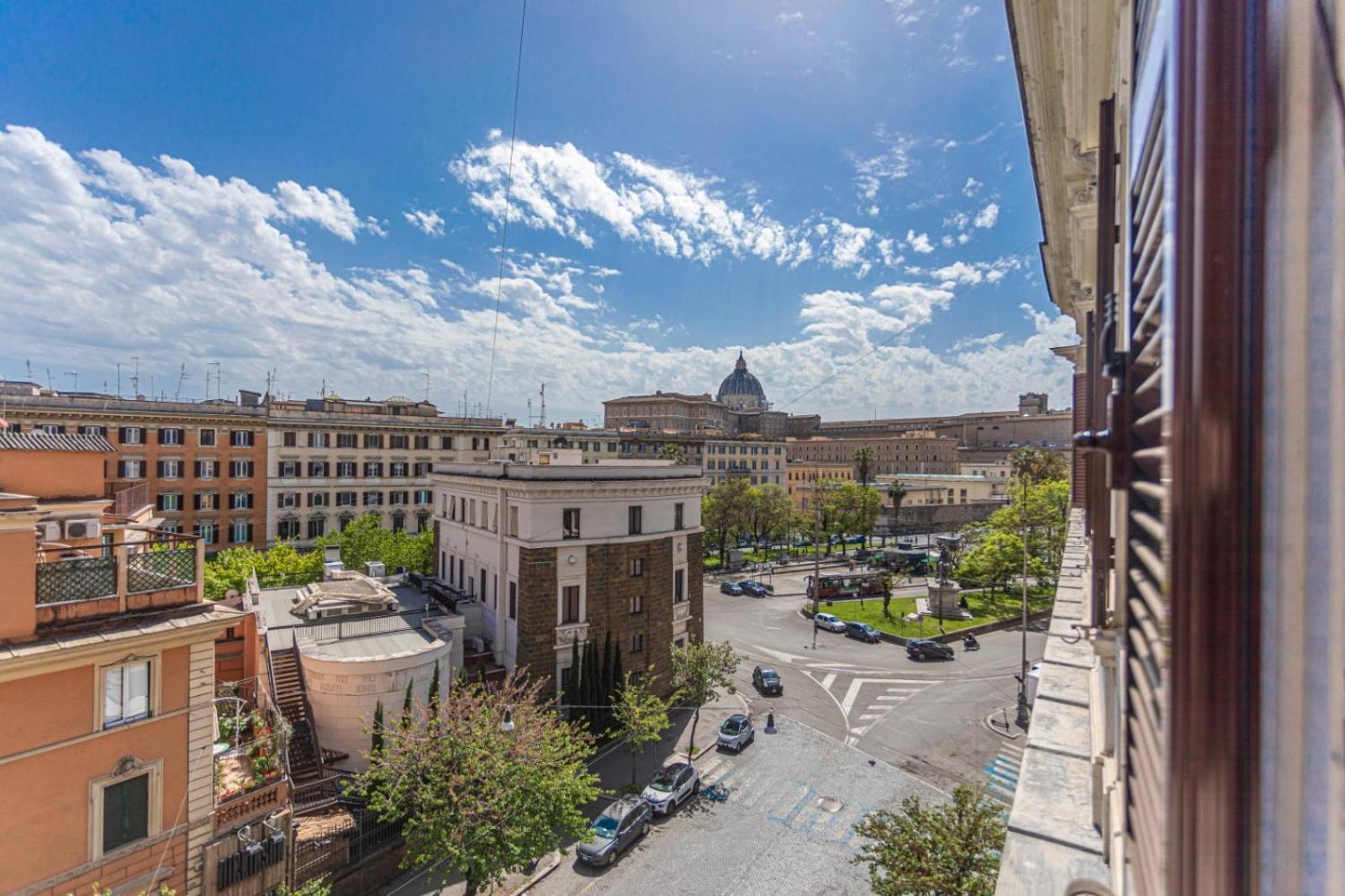 Flat 285 La Suite, Rome